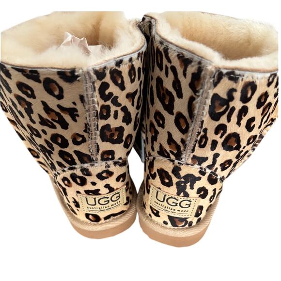 UGG Australia Leopard Print Pony Hair Mini II Boots - Women’s Size 8 - Picture 4 of 6